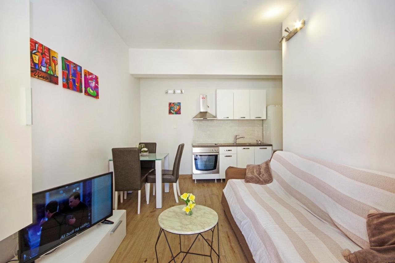 Apartment House Split Apartment Split