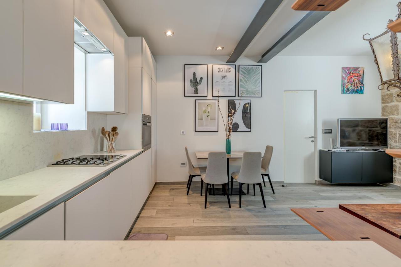 Funky Donkey Apartment