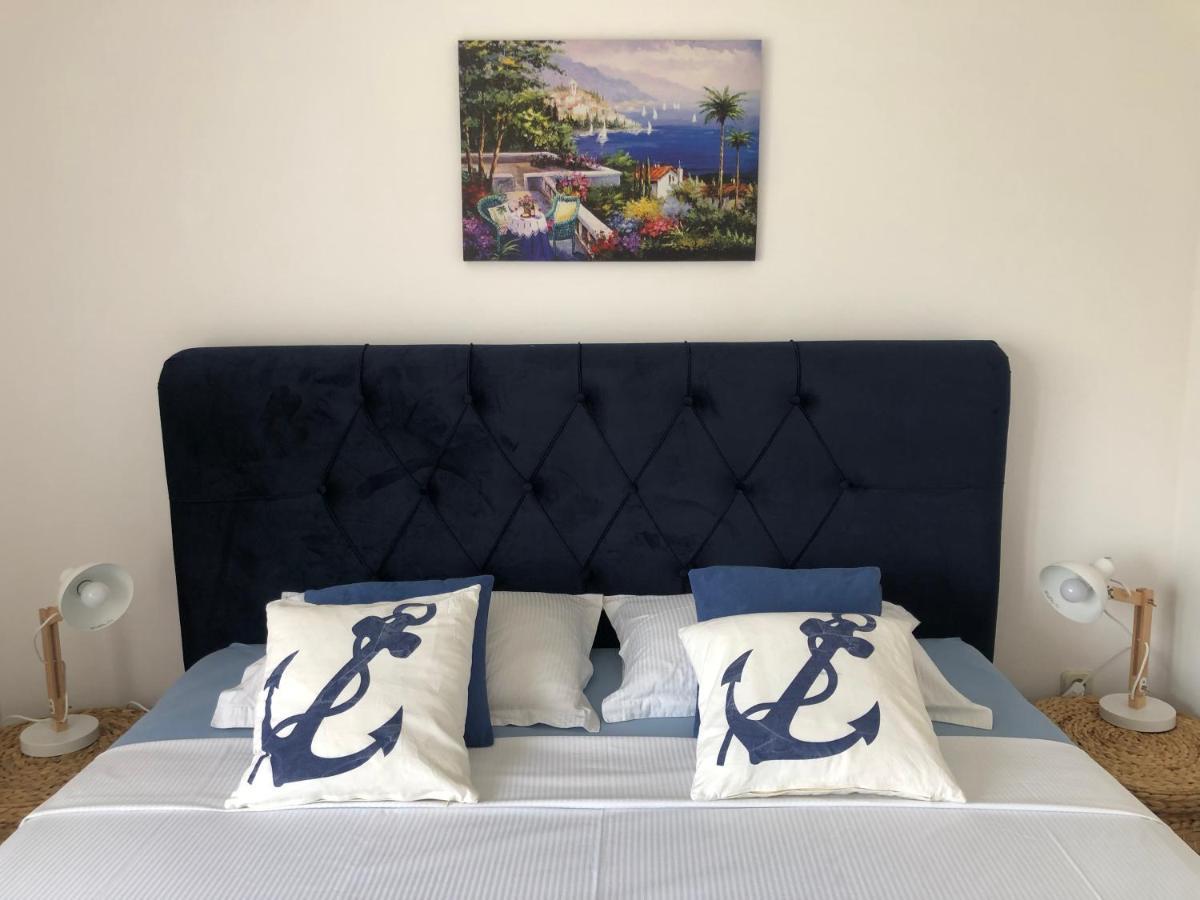 Apartment With A Magical View Split