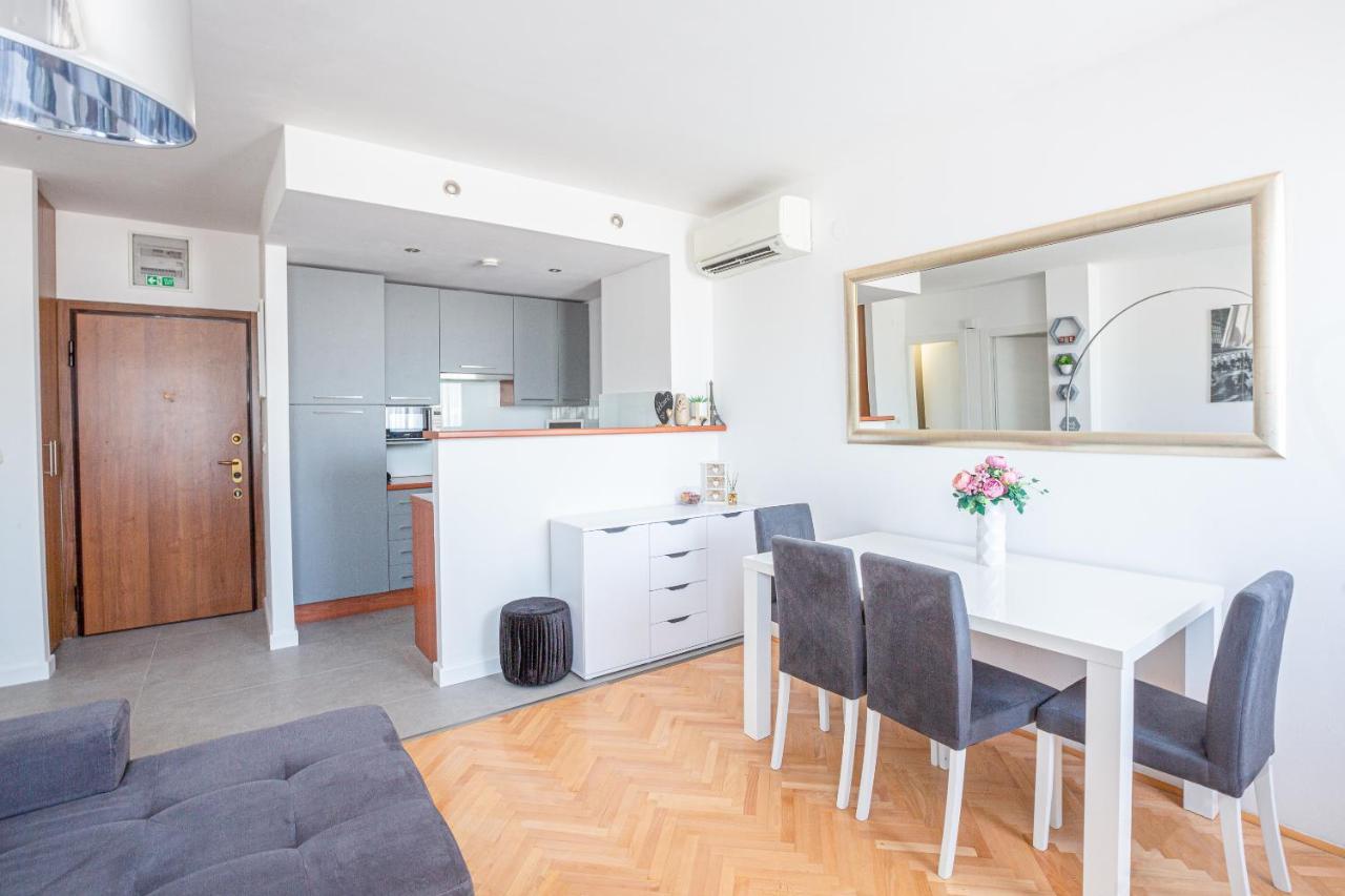 Apartment Luana