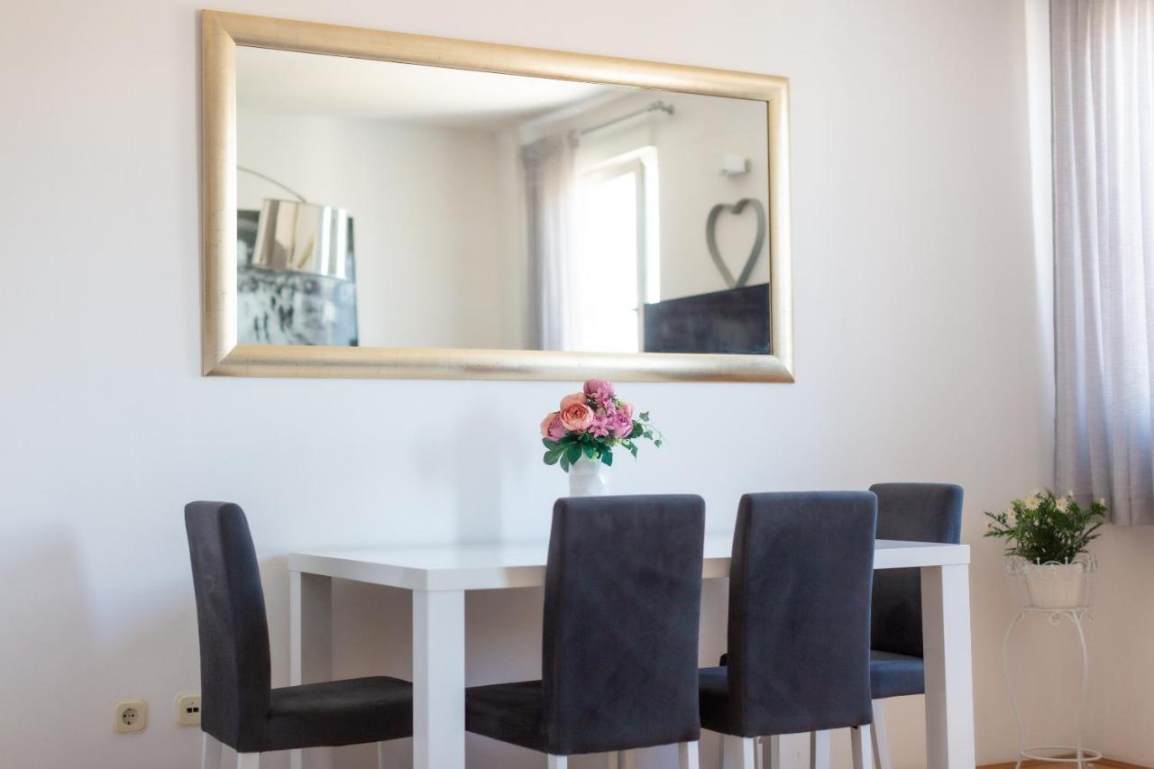 Luana Apartment Split