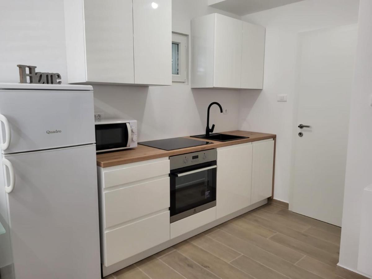 Mirko Apartment *