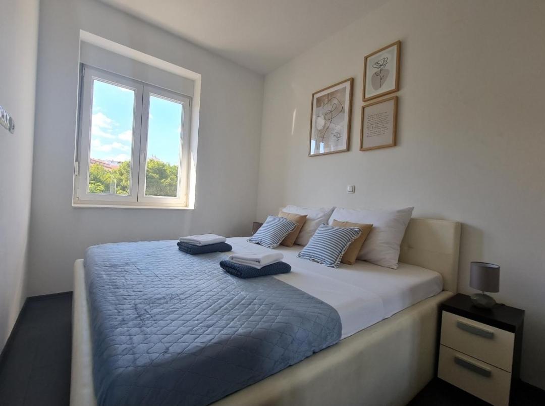 New Modern-park View-5 Minutes From Diocletian's Palace Apartamento *
