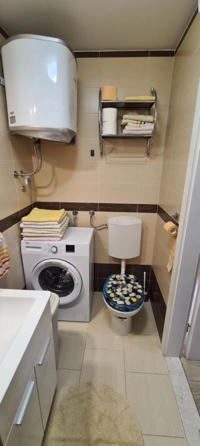 Carlos Apartman Split