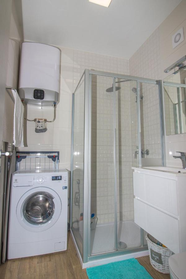 Brand New 1br Near Central Station, Old Town, Beach - 3 Minute Walking Appartement Split