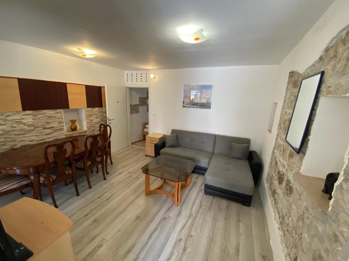 Dalmata Garden Apartment *