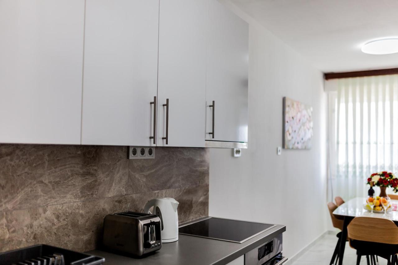 Apartment Panorama *