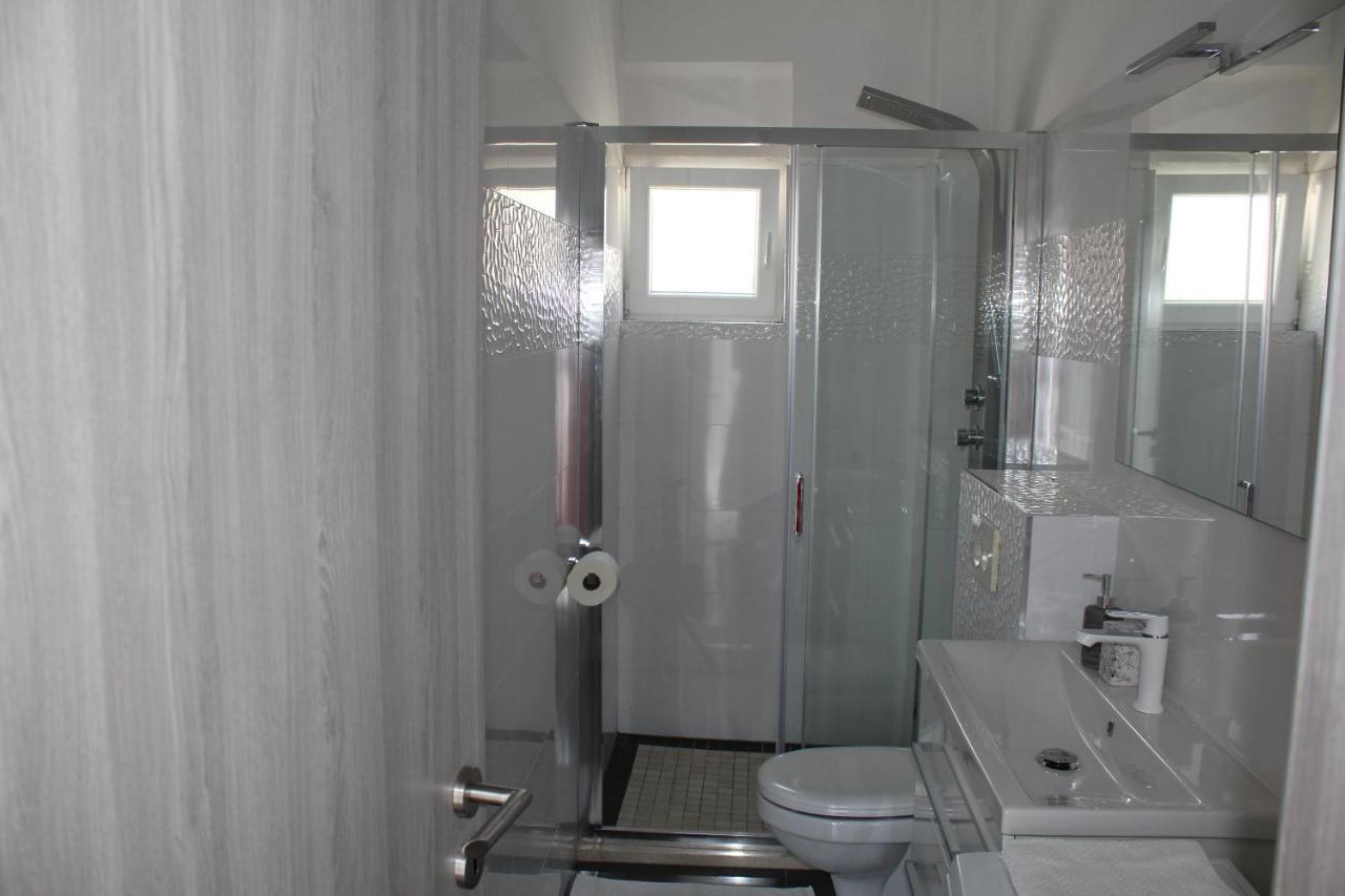 Luxury Maestral - Private Pool Apartment Split