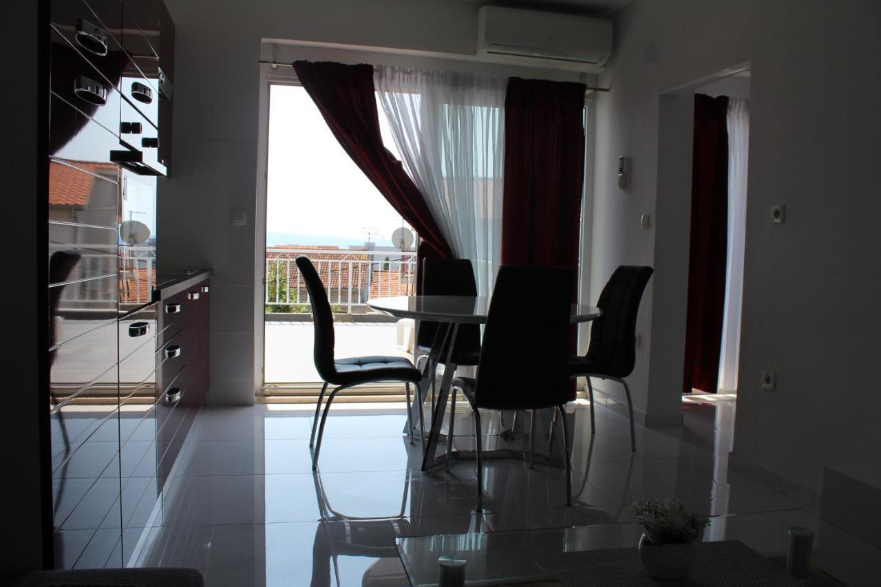 Luxury Maestral - Private Pool Apartment Split