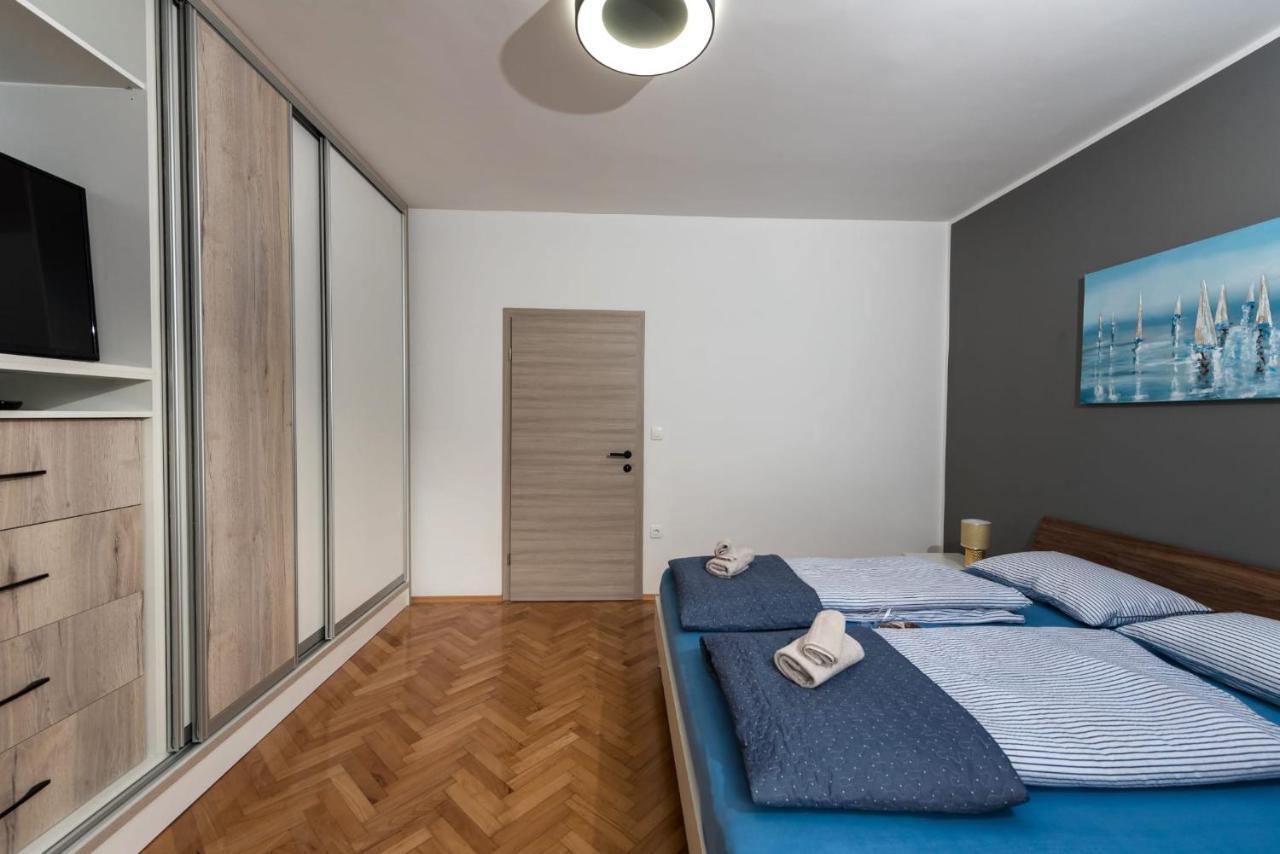 B&r Apartment *