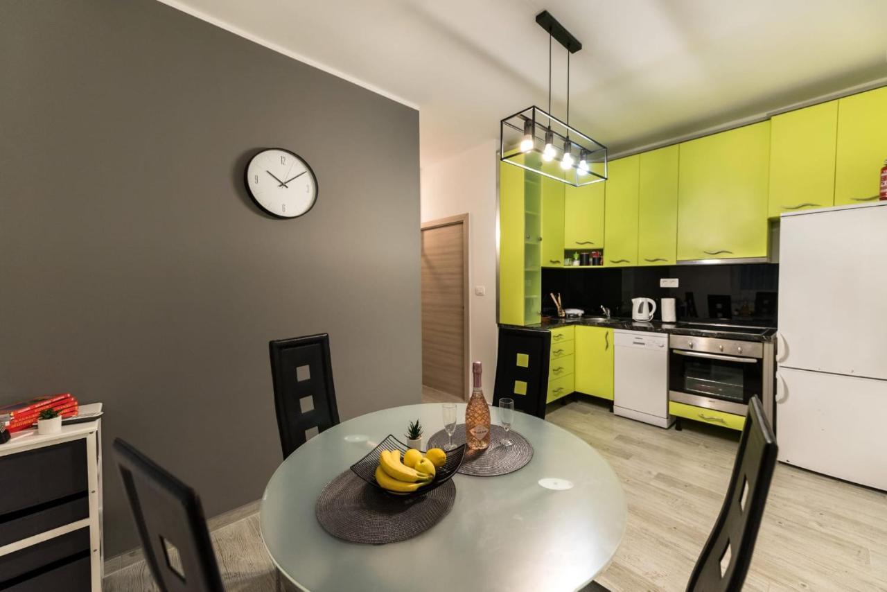 Apartment B&r Split