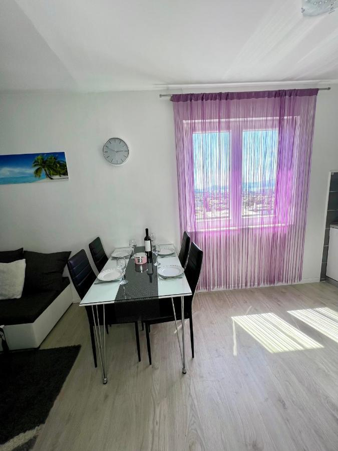 Apartamento Luna Modern Sea View *