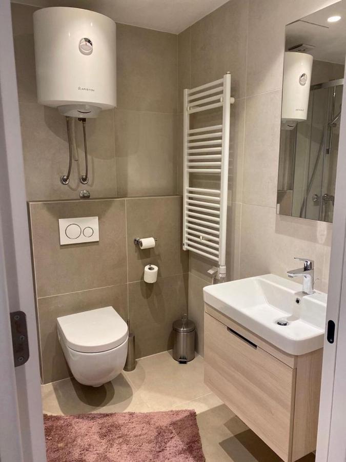 Lungomare Apartment *
