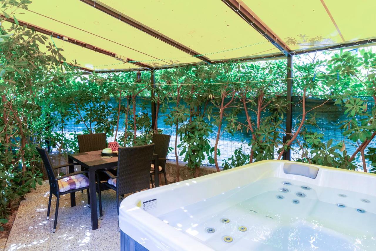 Appartement Johnny Croatia With Hot Tub
