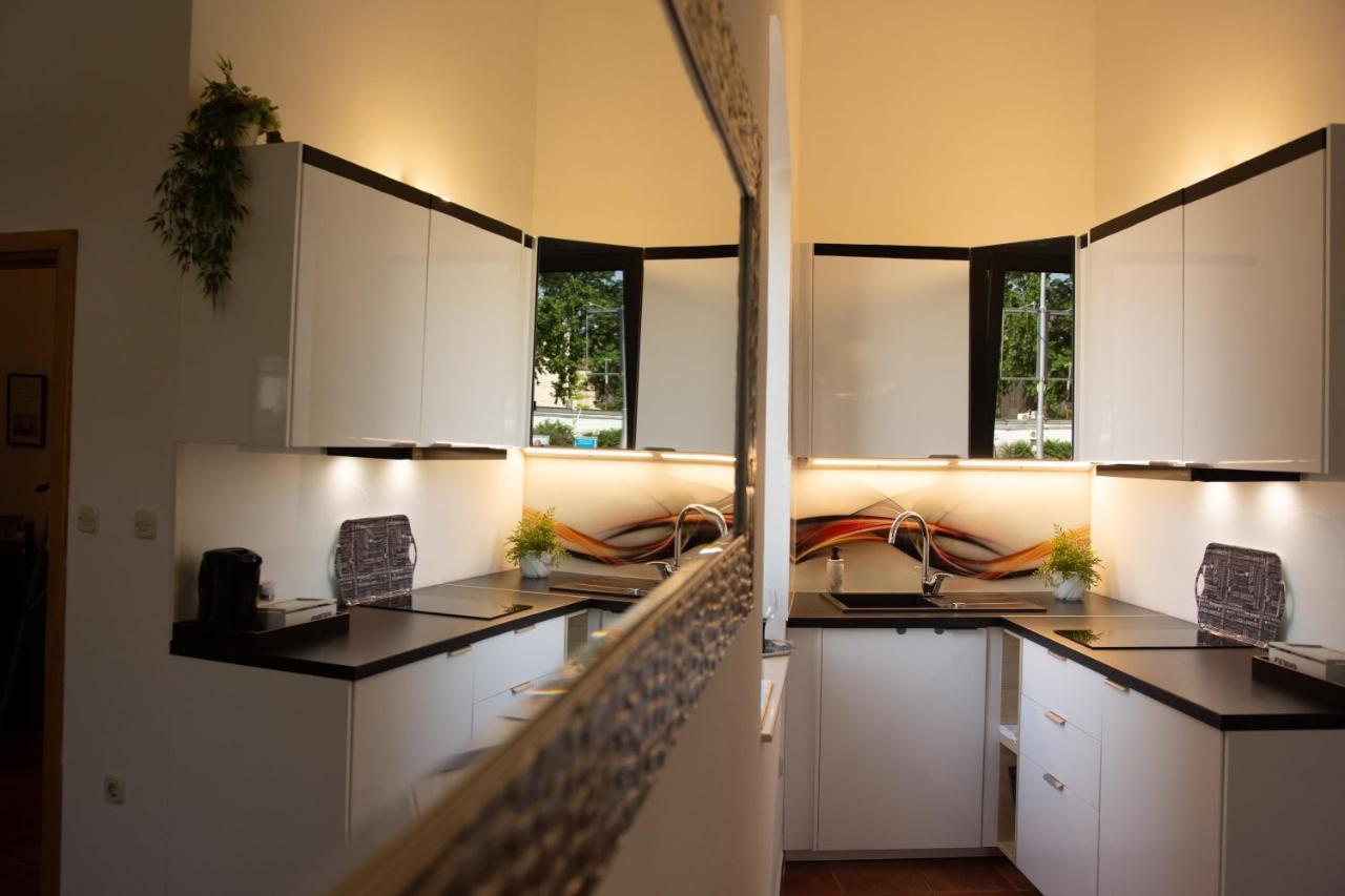 Cozy Central 3 Guests Apartman *