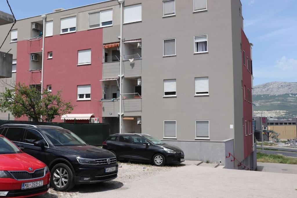 Kikaso - Near Mall Of Split, Free Parking Apartment Split