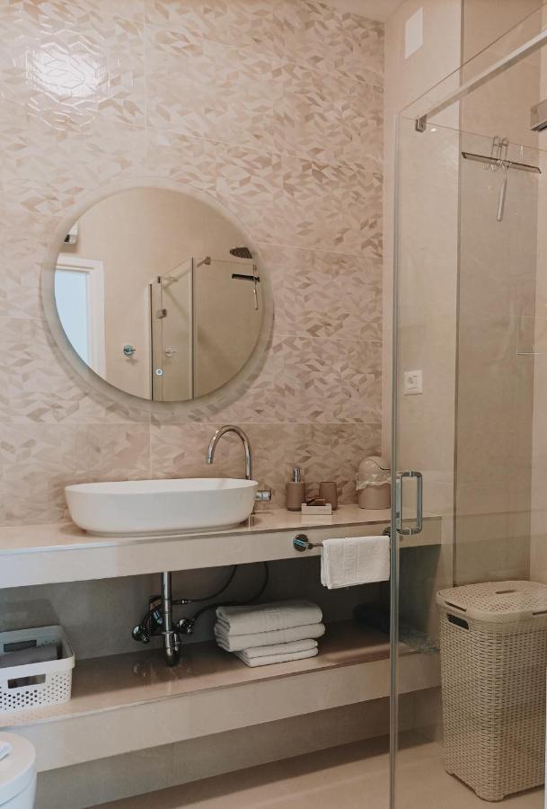 Luxury Meje Apartment *