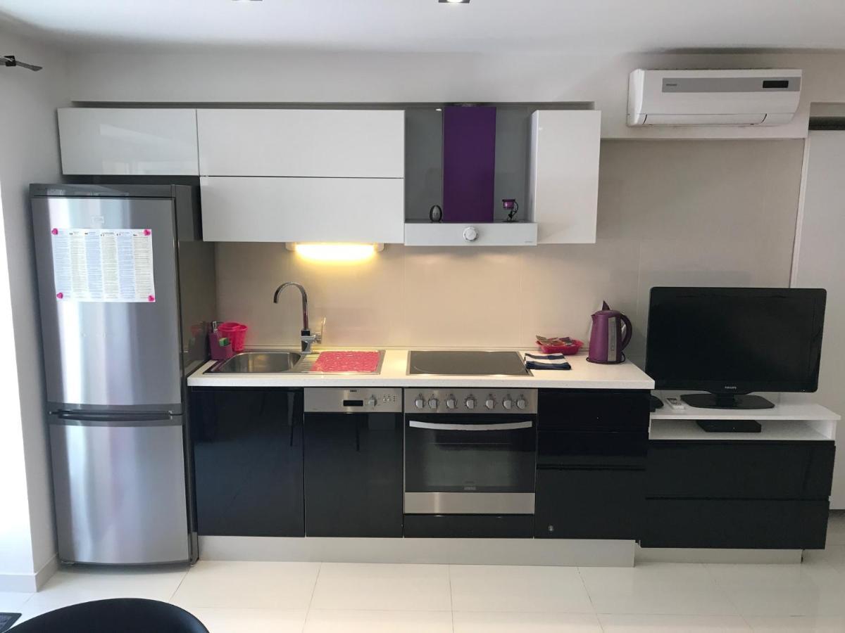 Guest house Studio Apartman 3*
