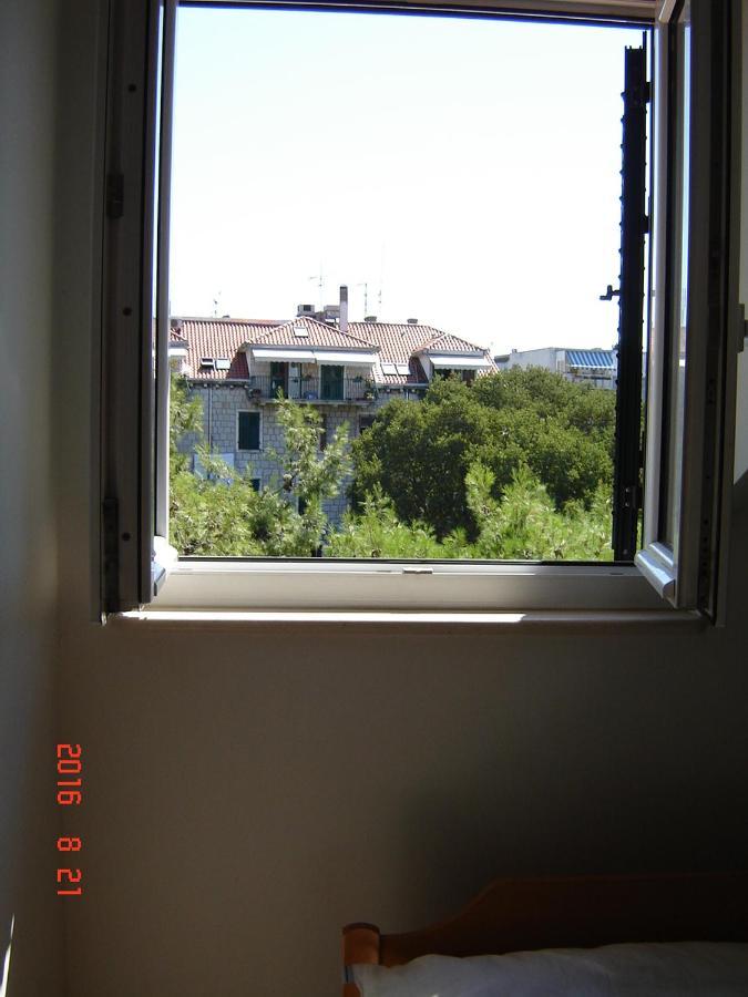 Kirka Apartment *