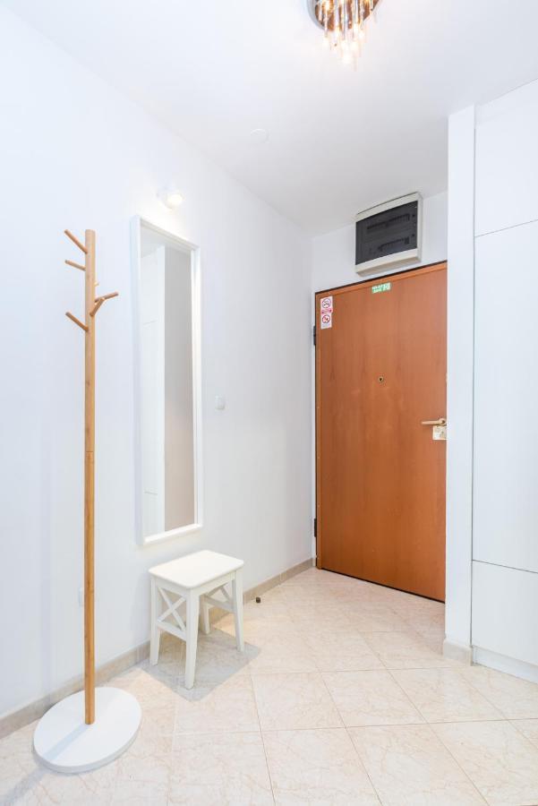 B&a - Center Of Apartment *
