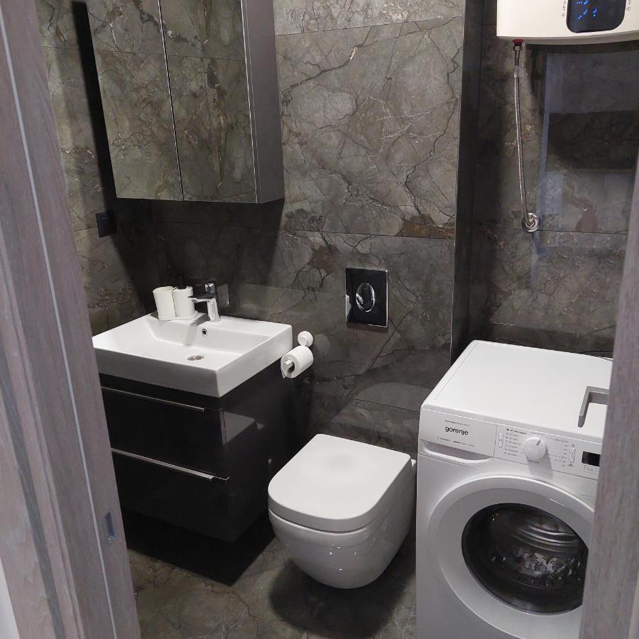 Apartment Paola With Free Private Parking Place