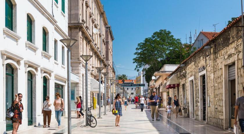 Apartment Paola With Free Private Parking Place *