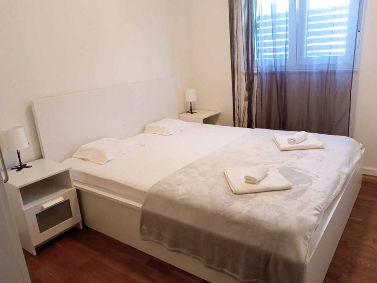 Paola With Free Private Parking Place * Split