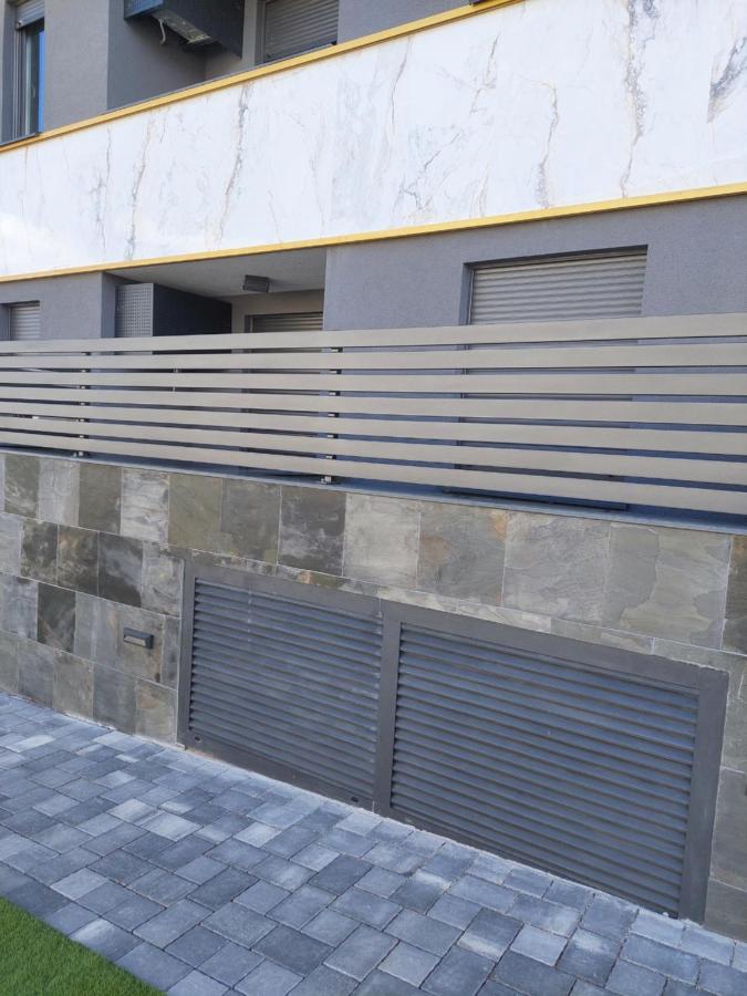Apartment Paola With Free Private Parking Place *