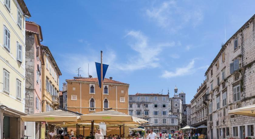 Paola With Free Private Parking Place Apartment