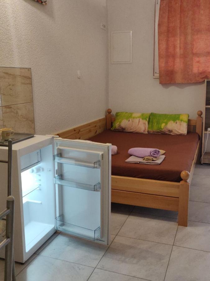 Guest house Rooms- Denis 3*