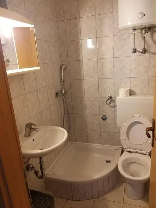 Apartment Nice On Quite Location Near City Center Split