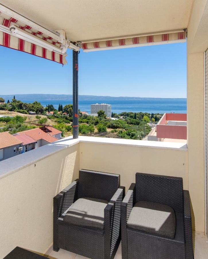 Modern Apartment With Sea View And Secure Garage *
