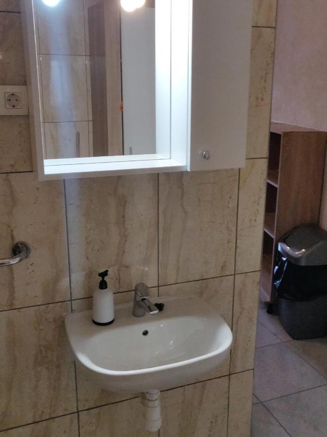 Rooms- Denis Split