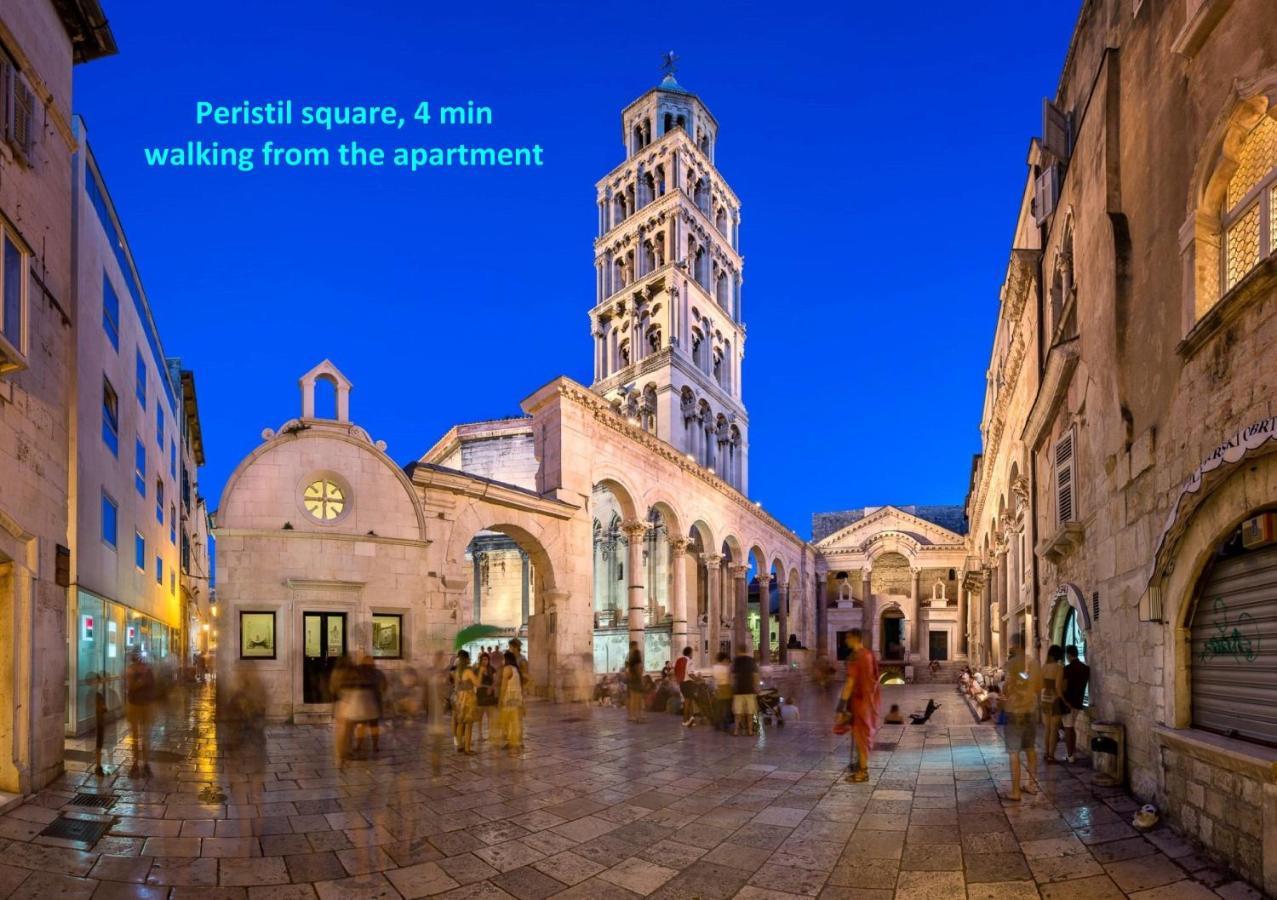 Authentic In Stone House At The Location Apartment Split