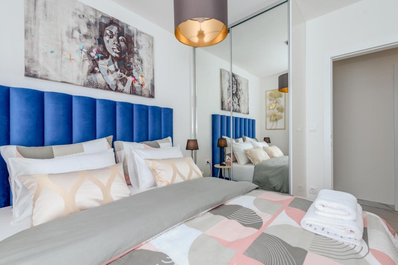 Luxury Giga Apartment *