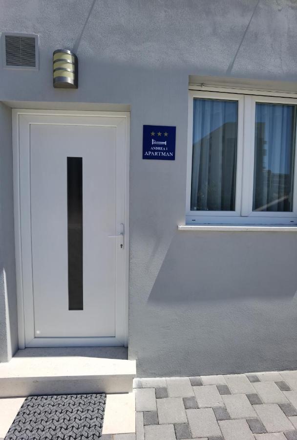 Andrea Apartman *