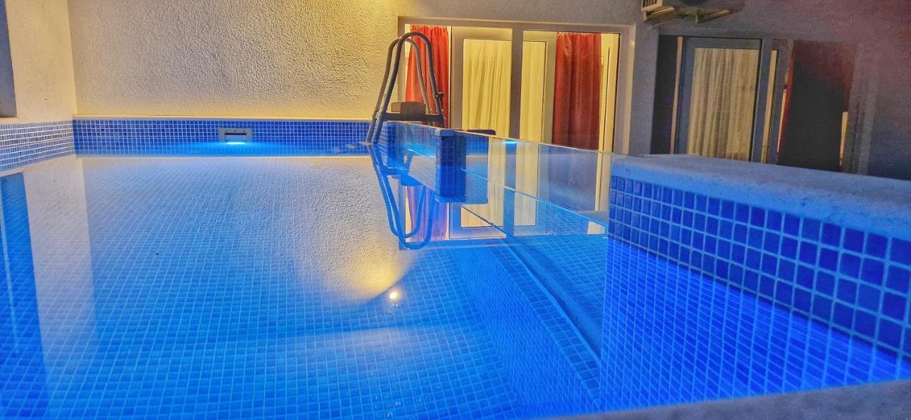 Luxury Maestral - Private Pool * Split