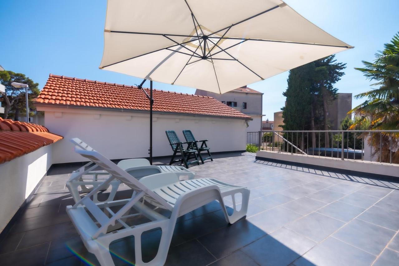 Private House With Garden Near The Bacvice Beach - Ksenia Apartment