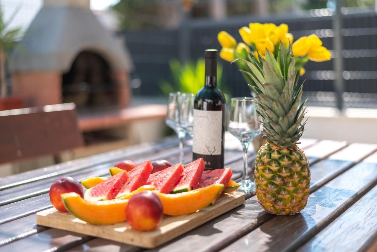Private House With Garden Near The Bacvice Beach - Ksenia Apartment *