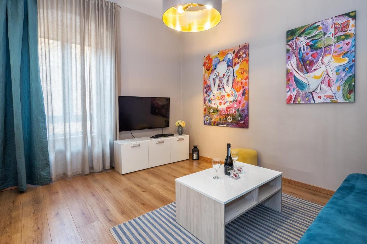 Apartamento Queen Teuta In The Heart Of Historical Heritage *