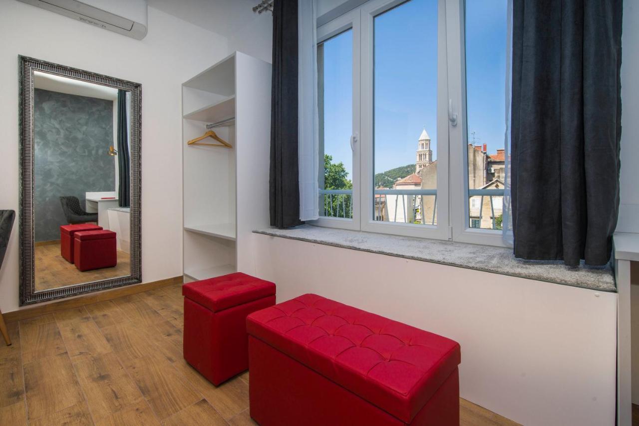 Luxury * Split