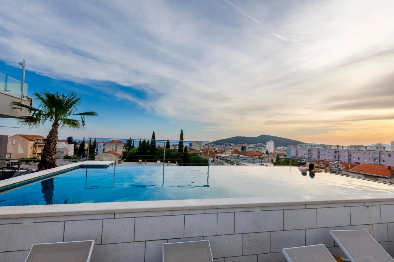 Art Hotel 4*