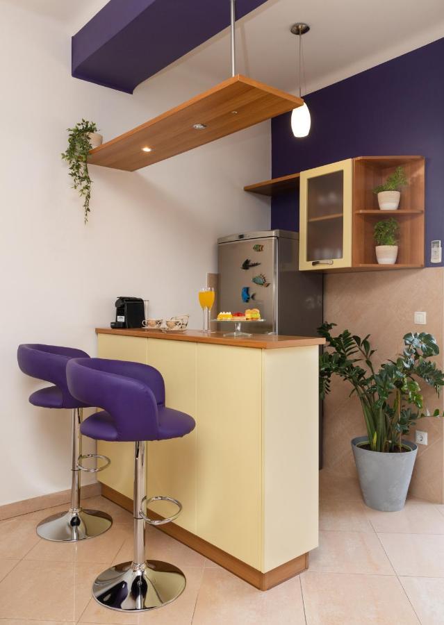 Spacious In The Center-aspalathos Apartment