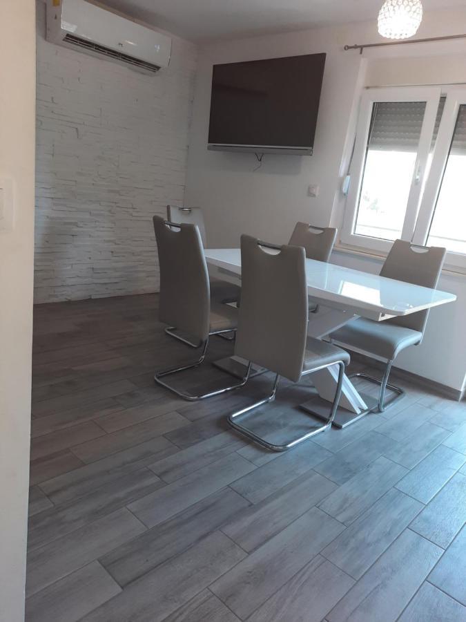 Ani Apartamento Split