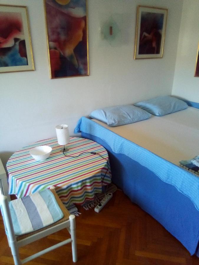 Hostel Riki *