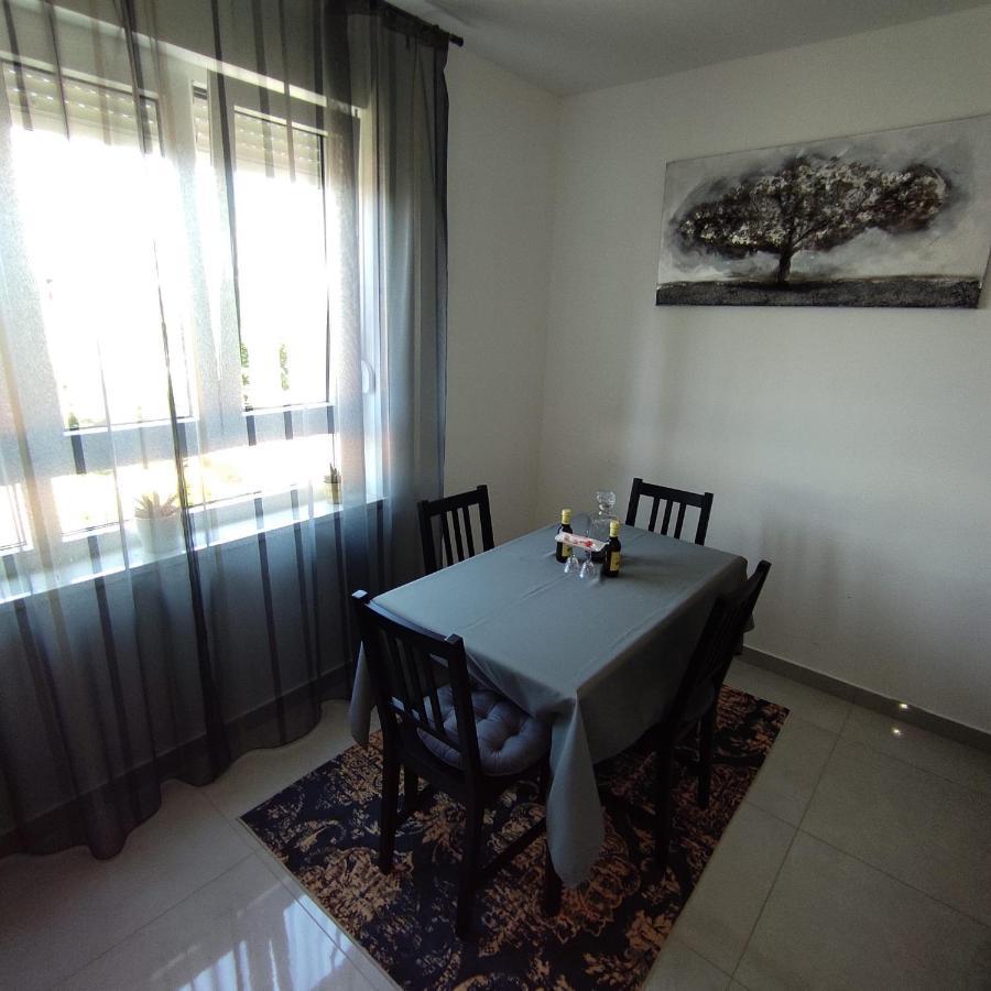 New Emda U Centru Splita Apartamento *