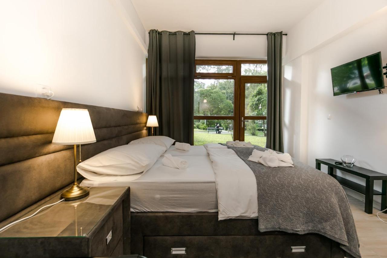 Palomia C Apartment