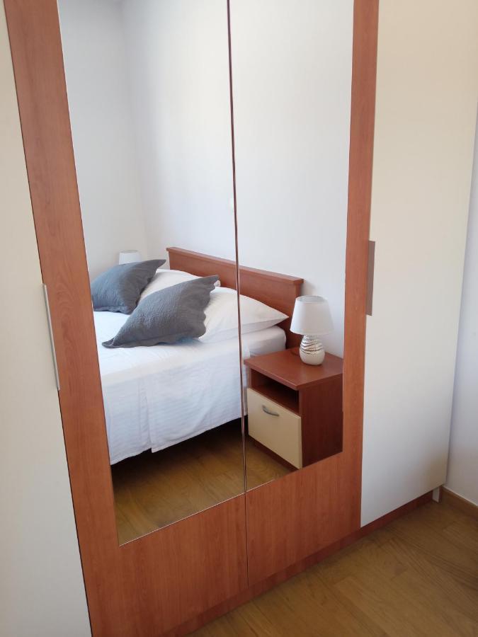 Great Apartment, Free Parking In The Garage, Znjan Apartamento Split