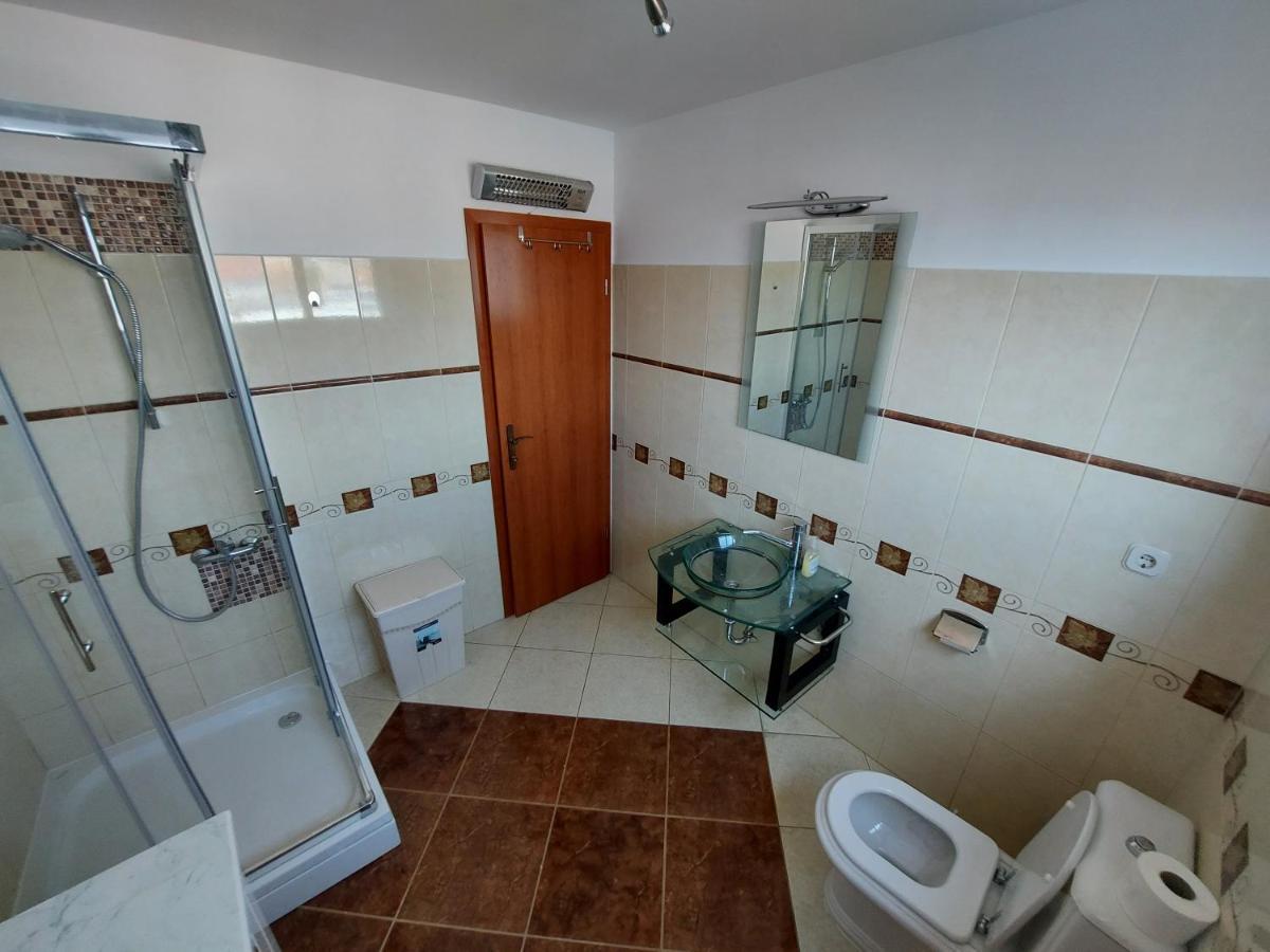 Big Nick's Penthouse