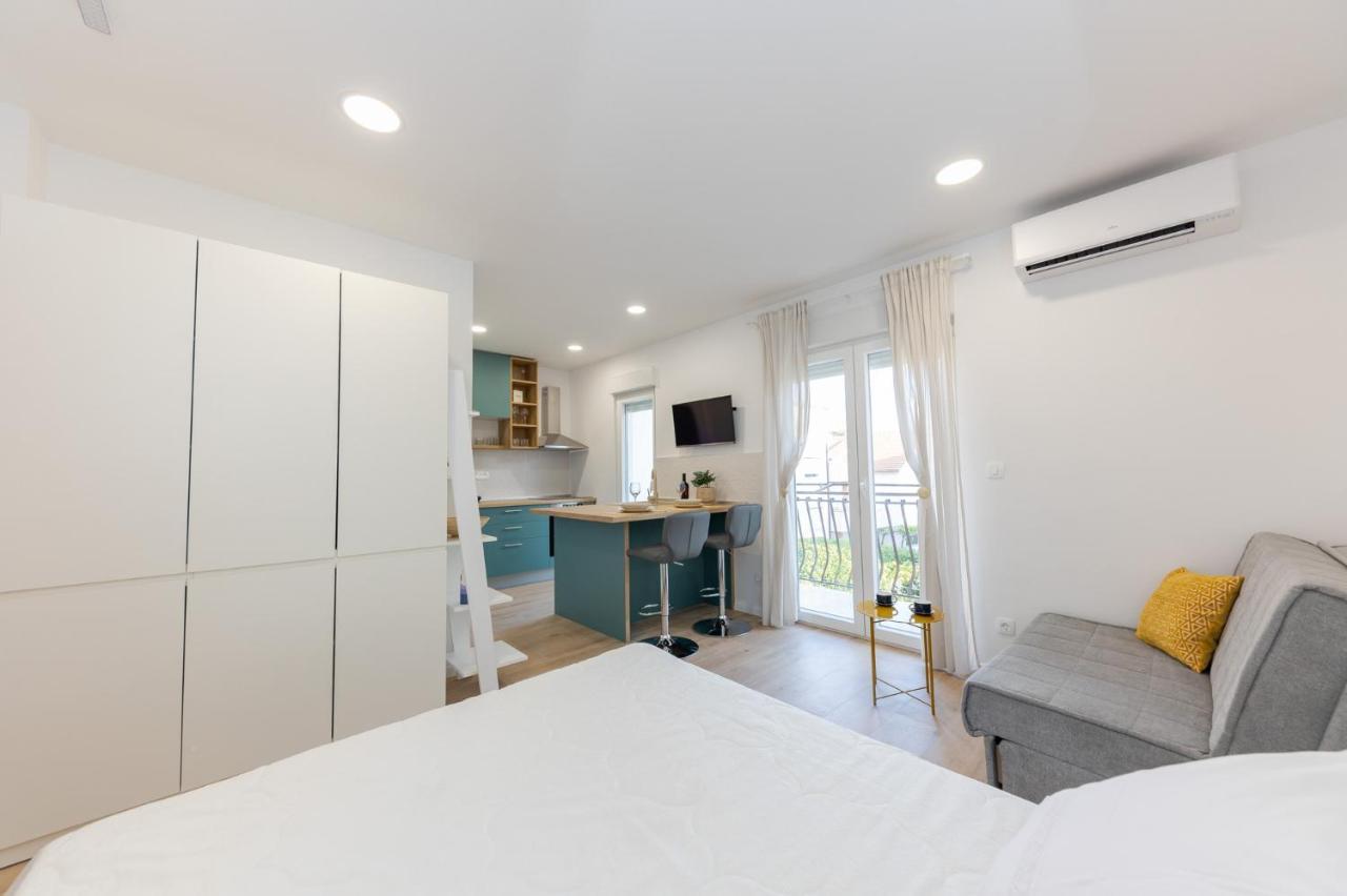 Breeze Apartment